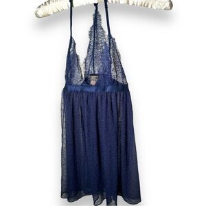 Victoria  secret lace deep plunge chemise XS